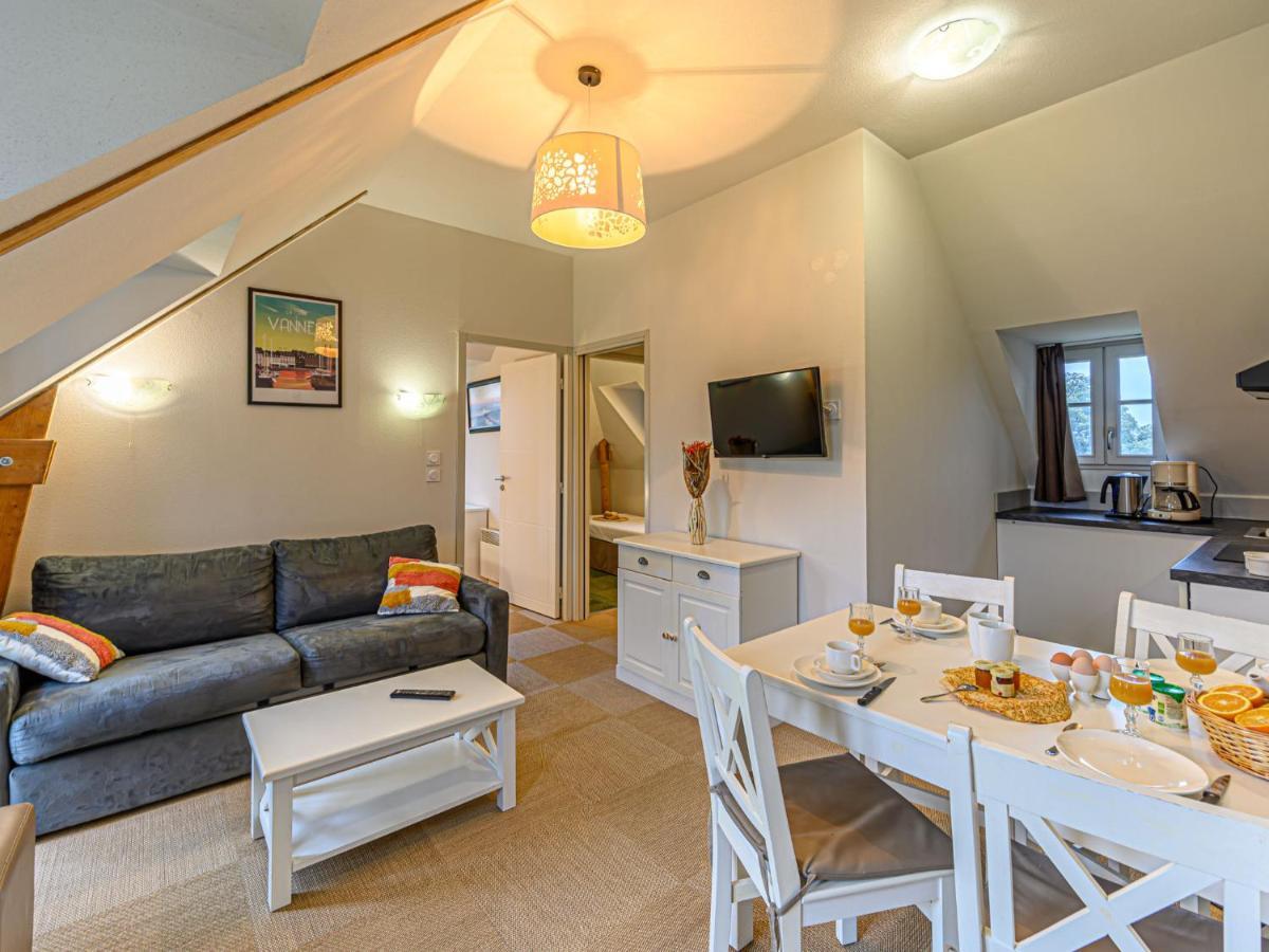 Apartment Chateau De Kergonano-16 By Interhome Baden Luaran gambar
