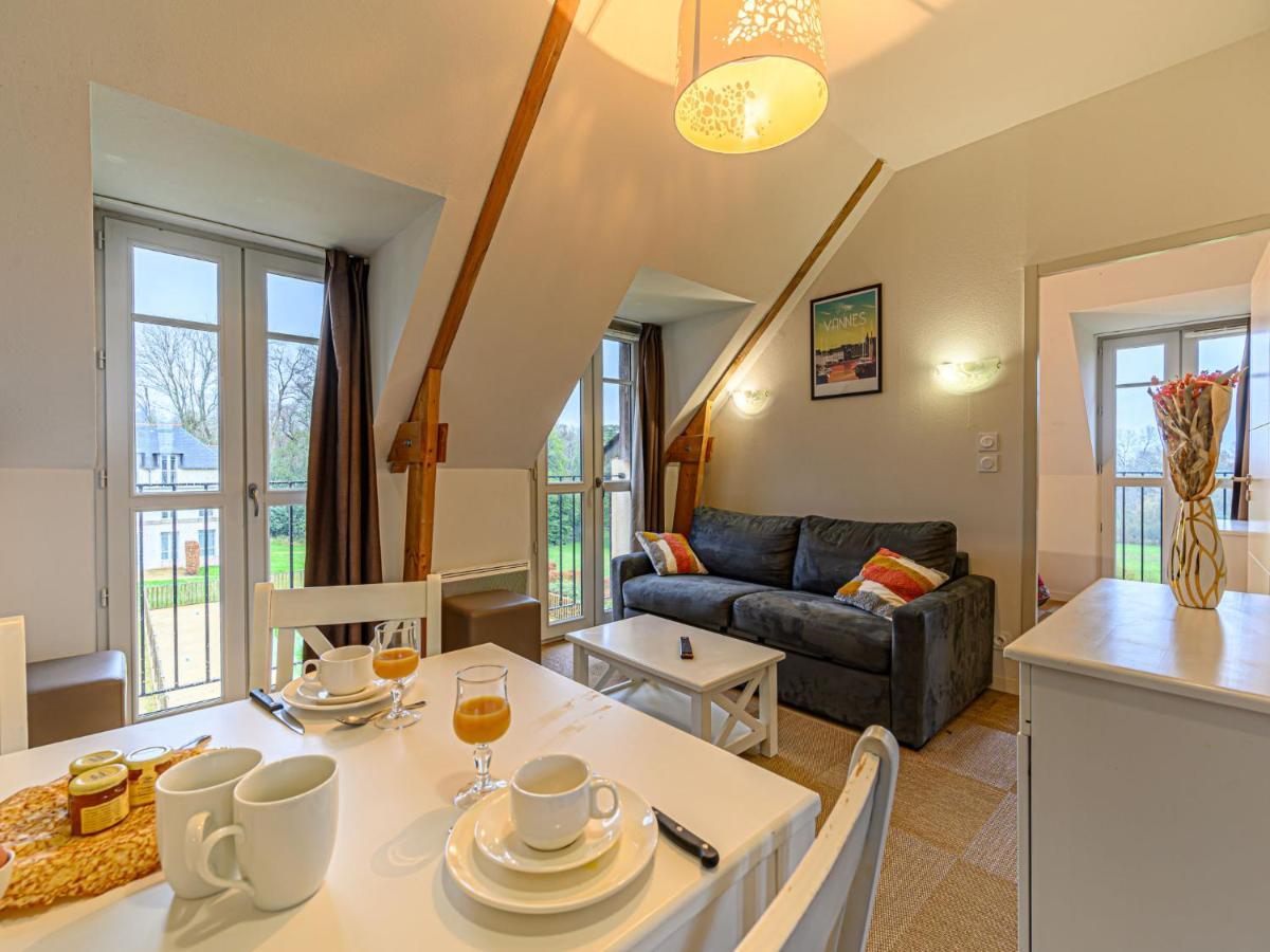 Apartment Chateau De Kergonano-16 By Interhome Baden Luaran gambar