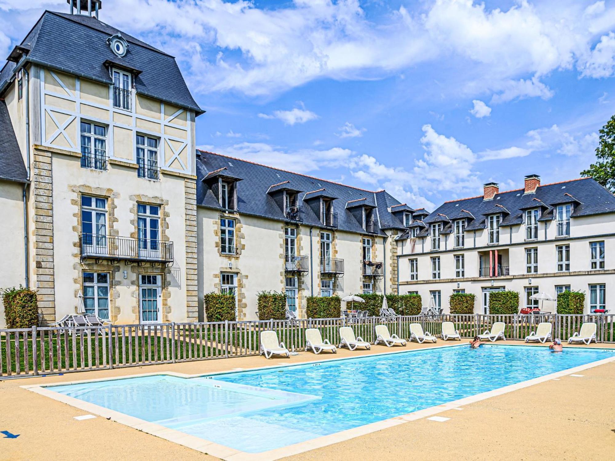 Apartment Chateau De Kergonano-16 By Interhome Baden Luaran gambar